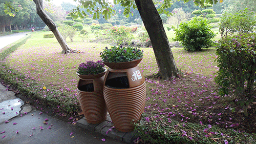  汕頭玻璃鋼花盆垃圾桶，點(diǎn)綴公園好環(huán)境。